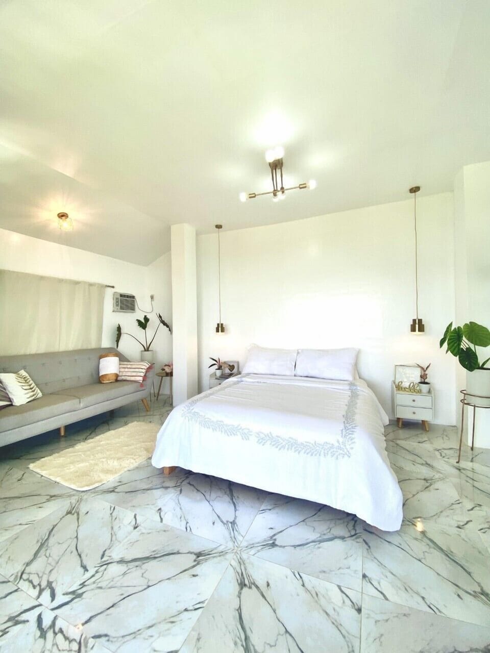 Family Room | 1 bedroom, Egyptian cotton sheets, premium bedding, down comforters