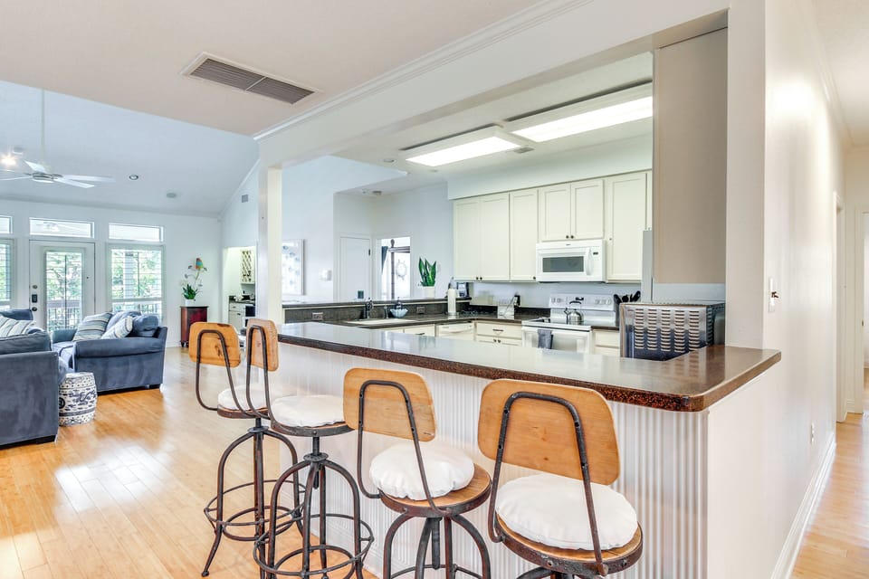 Breakfast Bar 2 | 2nd Floor