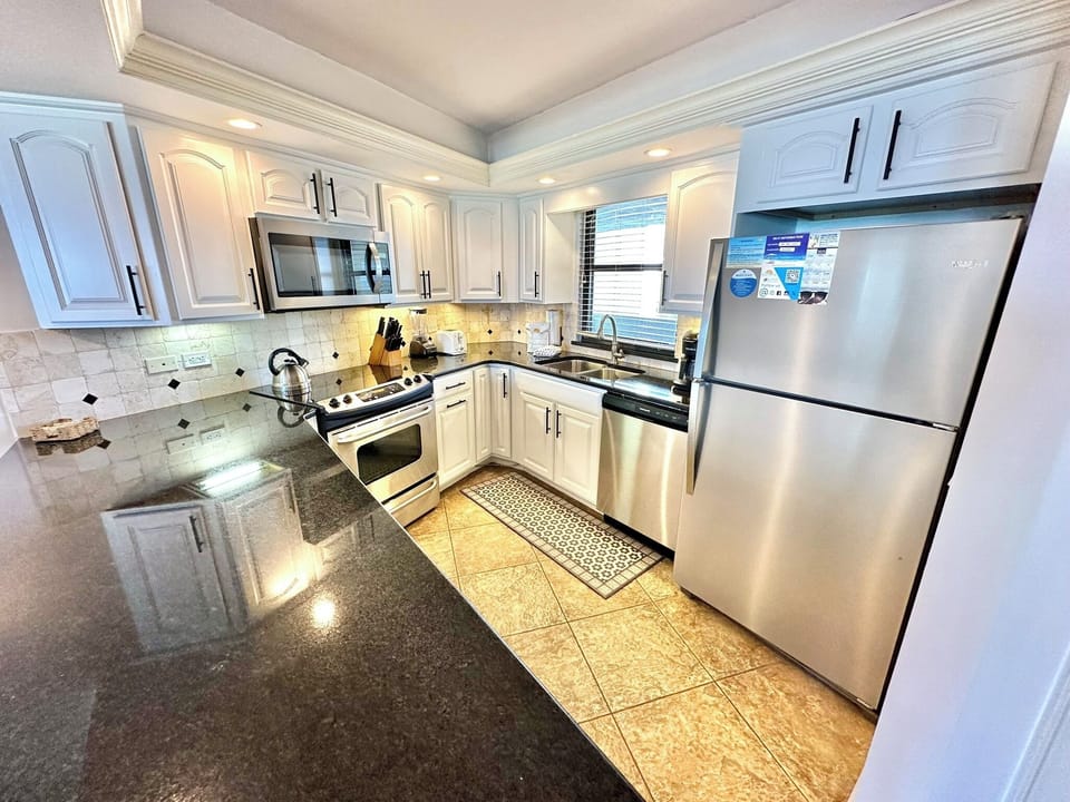 Fully stocked kitchen