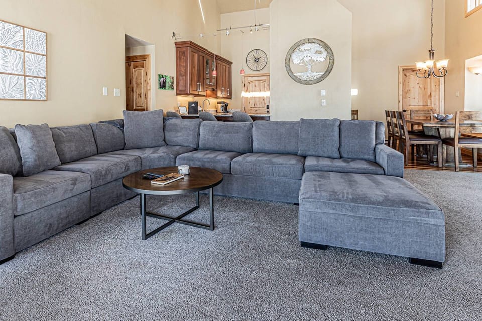Comfortable couch for the whole family!