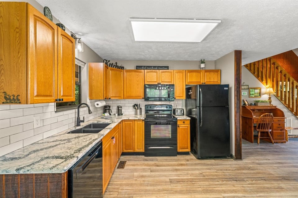 Fully equipped kitchen