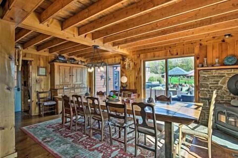 Dining Room (1)