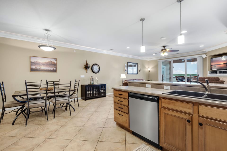 The largest floor plan available at Lands' End!  Spacious accommodations