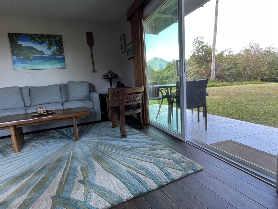 Living room opens to lanai