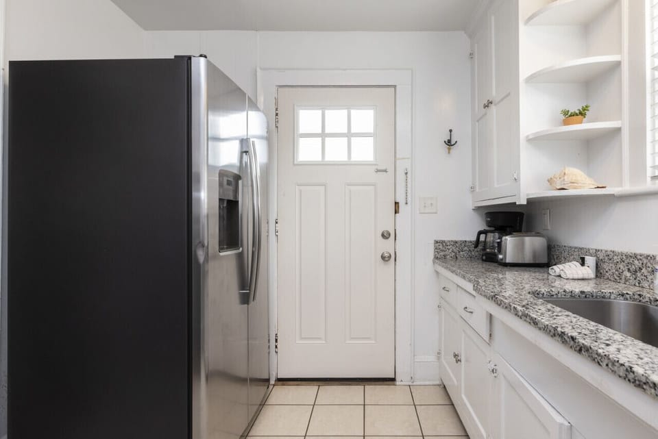 You`ll have a seperate kitchen on both floors.