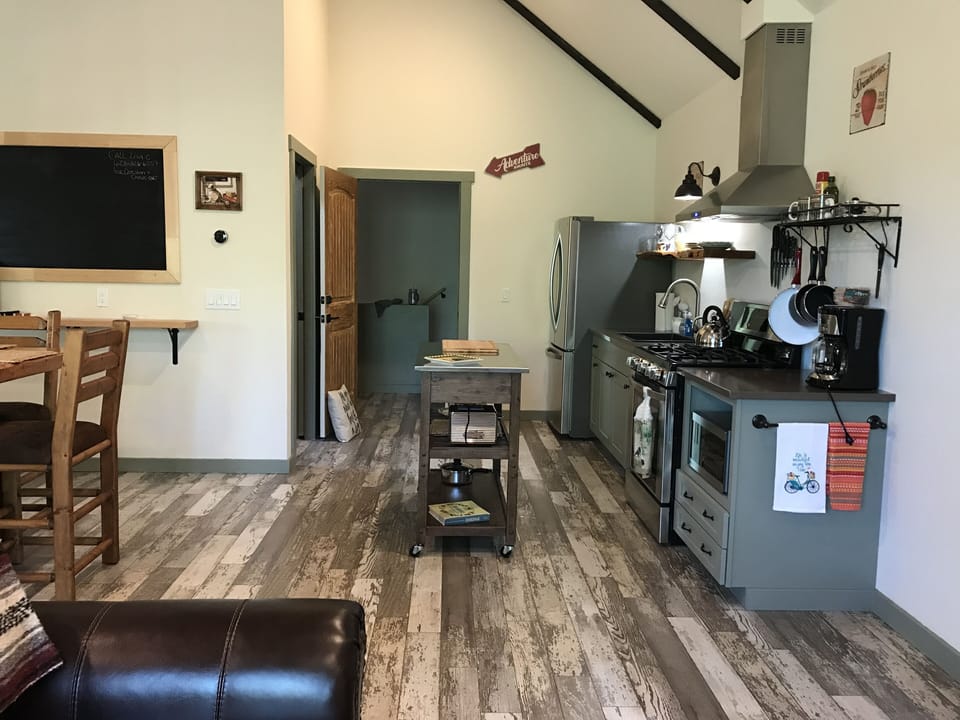 Looking back at the entry from the sitting area
