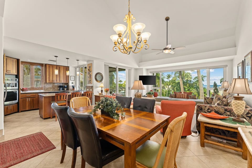 Dining inside or outside