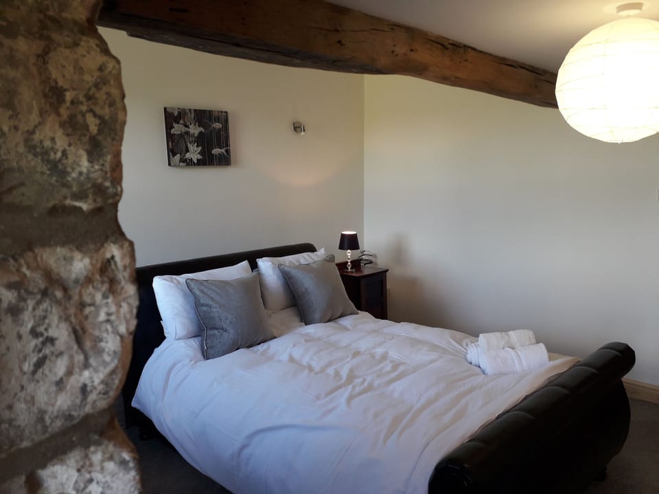Family Suite | Desk, iron/ironing board
