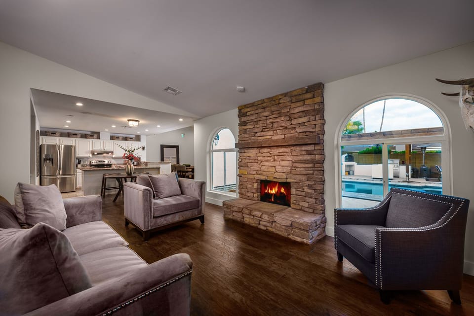 Formal living room
