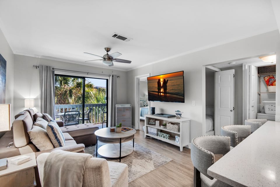 Lakeview #6- Emerald Searenity