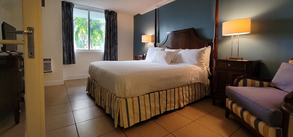 In-room safe, desk, laptop workspace, blackout drapes