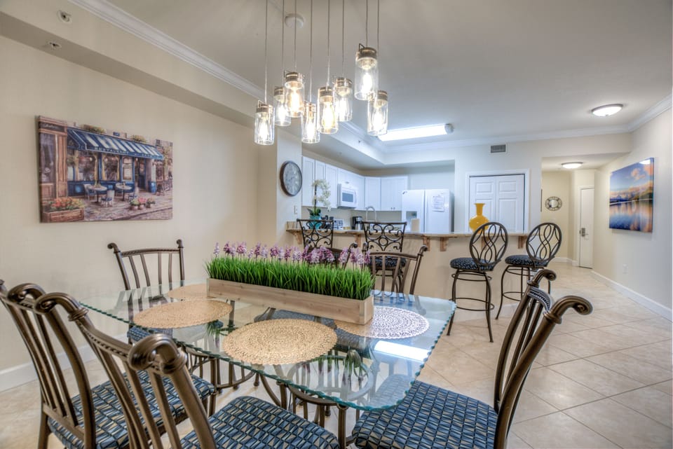 Condo, 3 Bedrooms, Balcony, Beachfront (2302) | 1 bedroom, individually decorated, individually furnished, desk