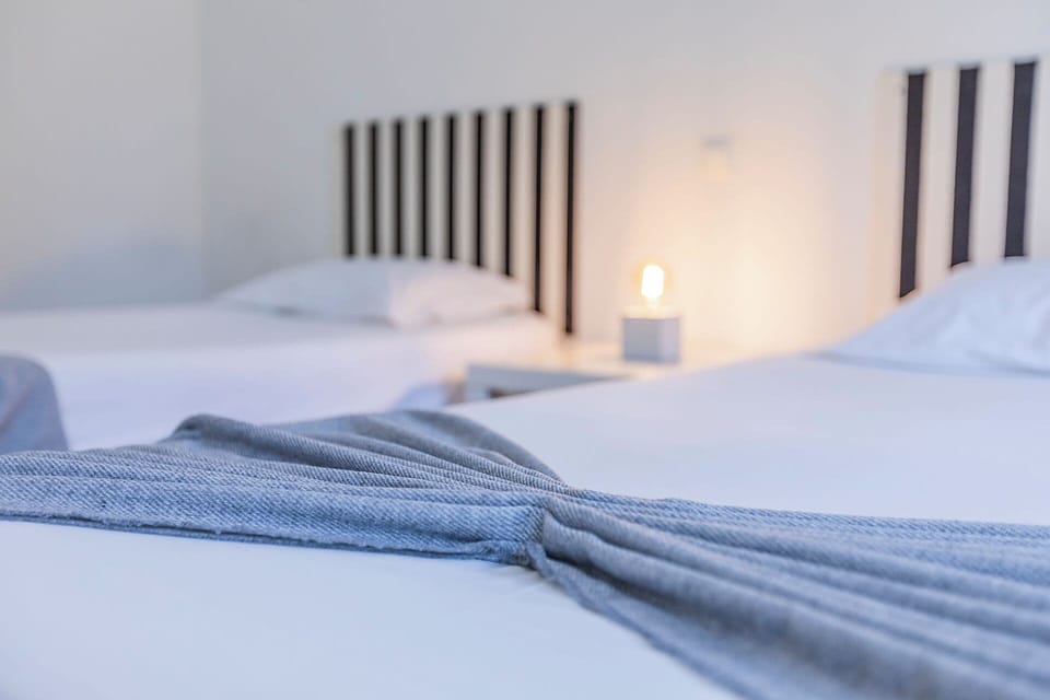 Twin Room, Private Bathroom | Free WiFi, bed sheets, wheelchair access