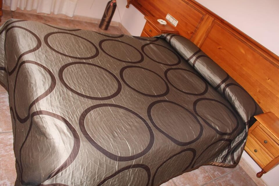 Double Room | Soundproofing, free WiFi, bed sheets