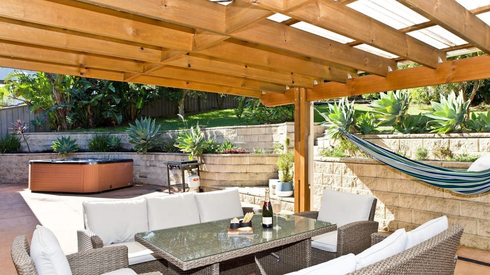 Covered Outdoor Dining 