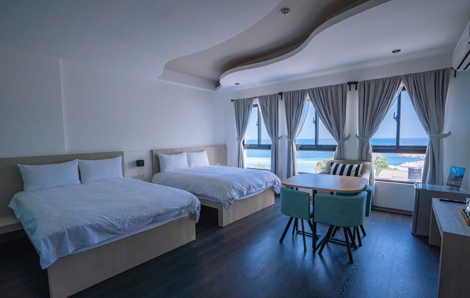 Family Quadruple Room, 2 Double Beds, Non Smoking | Rollaway beds, free WiFi, bed sheets