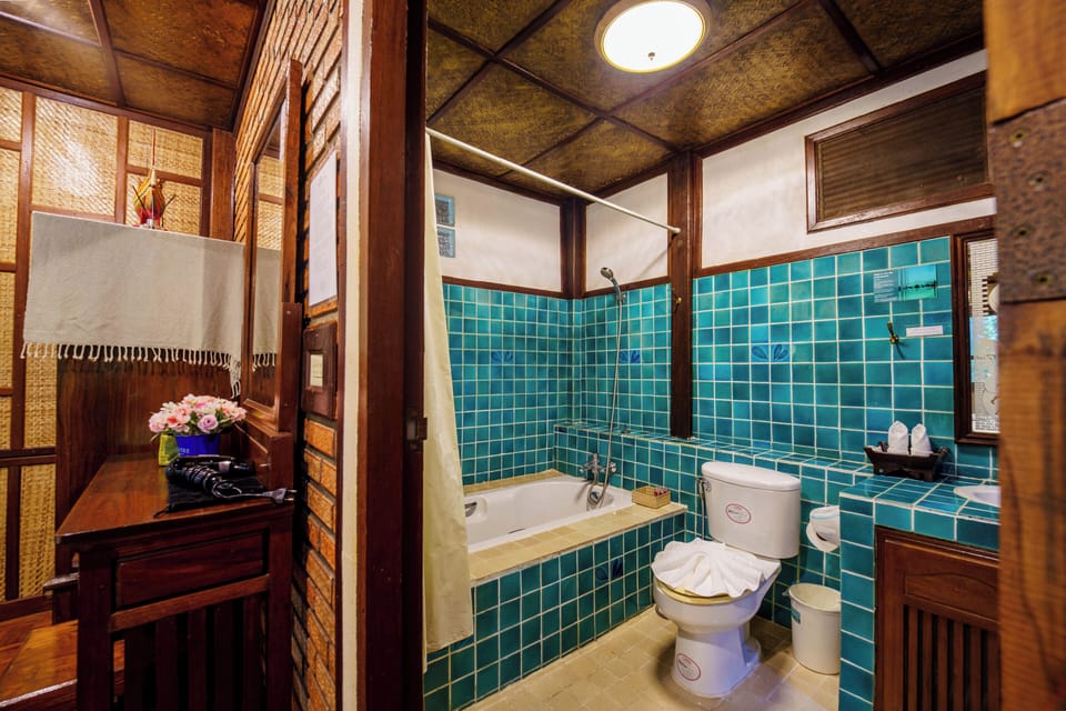 Deluxe Double Room | Free WiFi, bed sheets, wheelchair access
