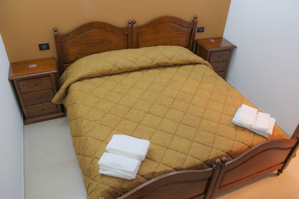 Double or Twin Room | Bed sheets