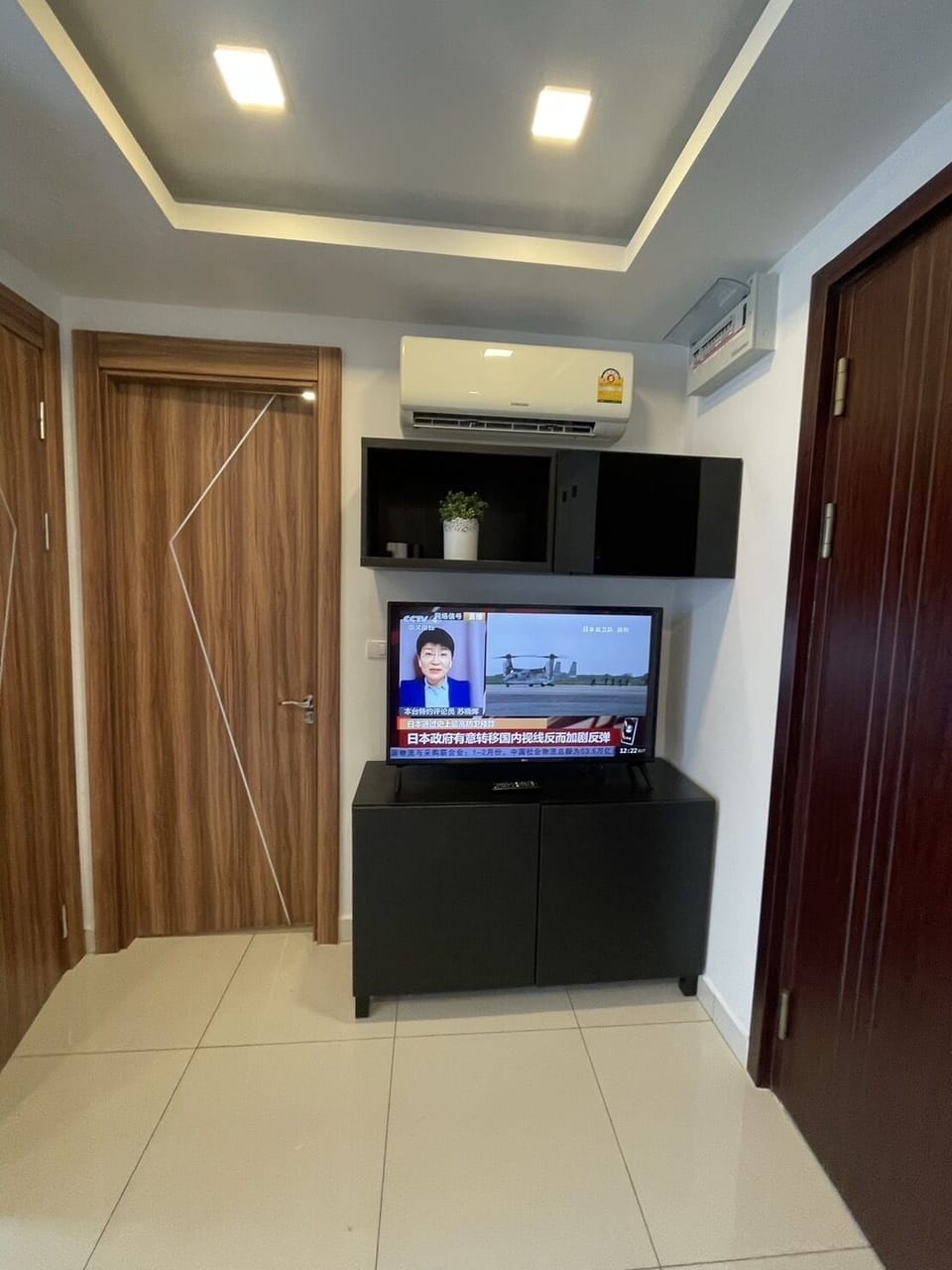 One Bedroom Apartment  | Living area | Flat-screen TV