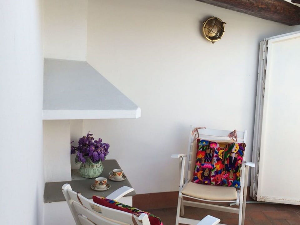 Room, Property, Purple, Interior Design, House, Furniture, Ceiling, Home, Shelf, Floor