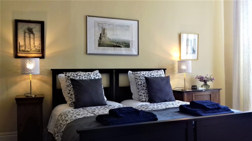 Superior Twin Room | Individually decorated, iron/ironing board, free WiFi, bed sheets