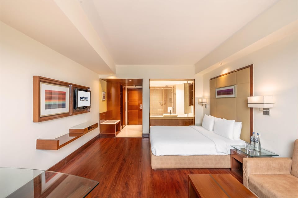 Superior Room | Premium bedding, minibar, in-room safe, individually decorated