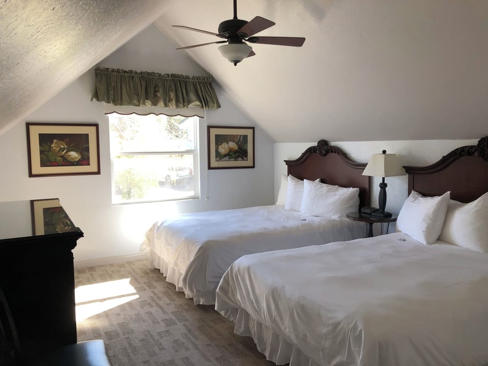 Deluxe Room, Multiple Beds, Lake View | Down comforters, WiFi (free), bed sheets