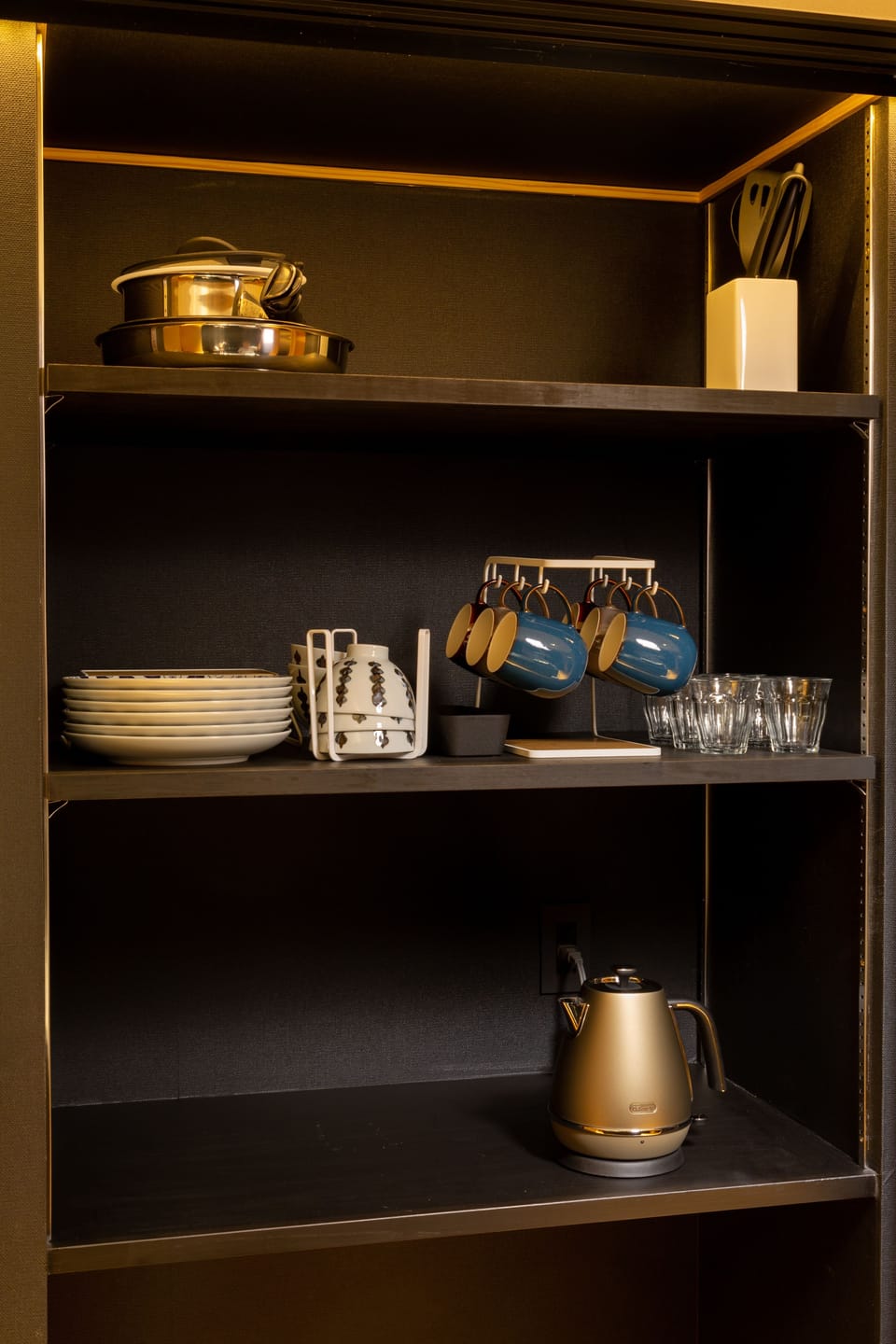 Private Vacation Home | Private kitchenette | Fridge, microwave, stovetop, electric kettle
