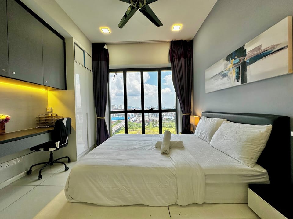 Apartment, 2 Bedrooms | 2 bedrooms, desk, laptop workspace, blackout drapes