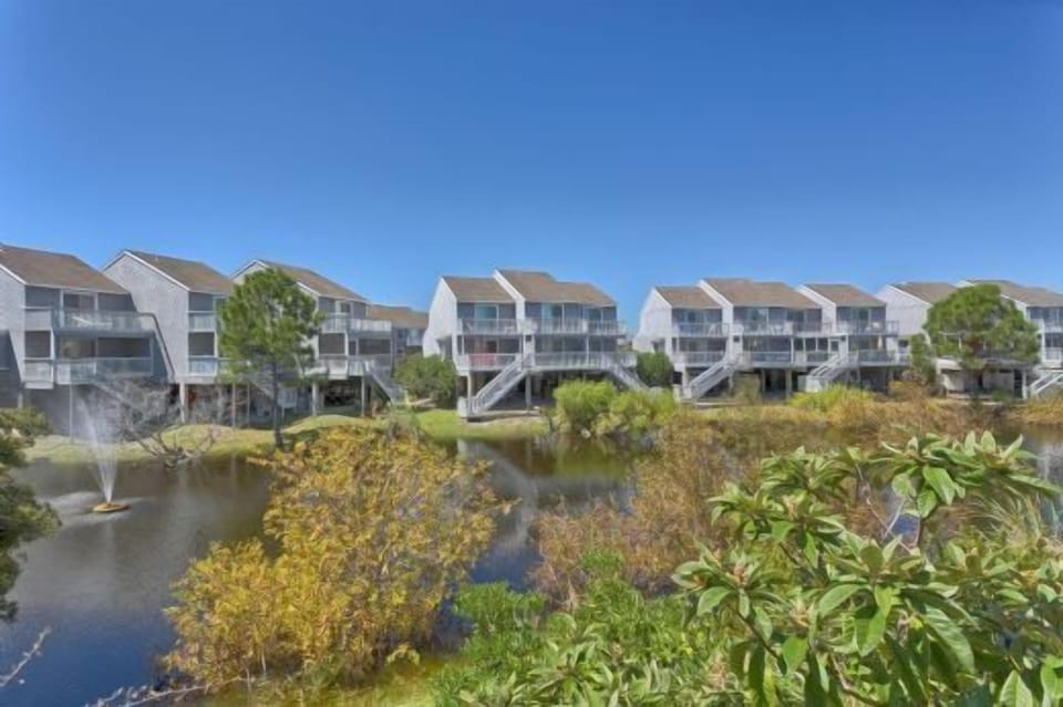 Pond View from Main Deck