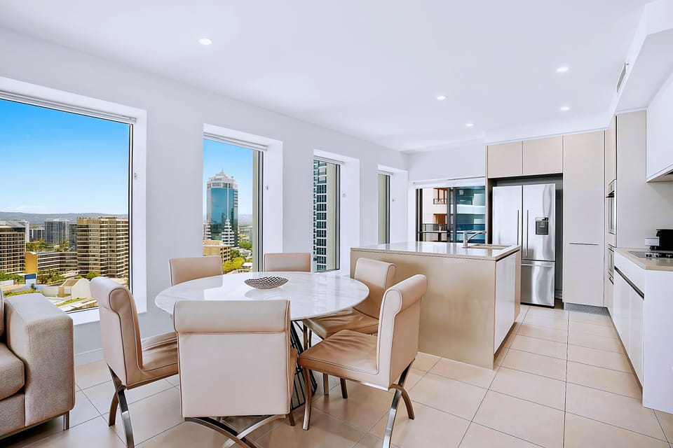 Soul Premium Apartment, 3 Bedrooms, Kitchen, Oceanfront | Private kitchen | Espresso maker, coffee/tea maker, full-size fridge, microwave