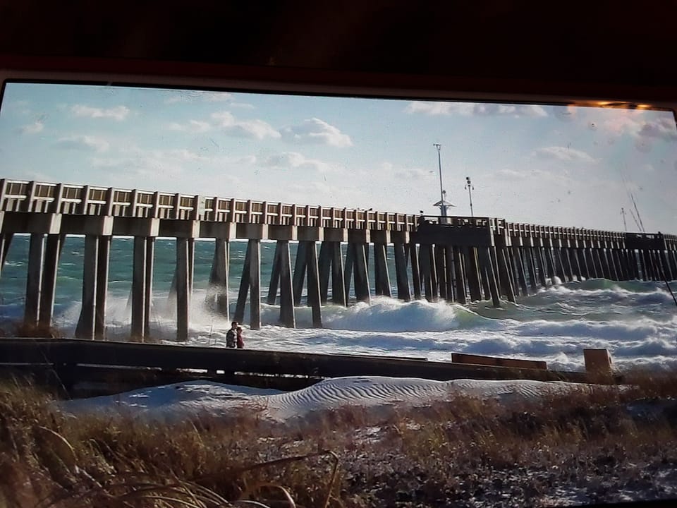 PANAMA CITY PIER
1.5 MILES AWAY