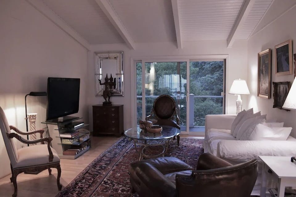 TV - Lounge Room. Main level