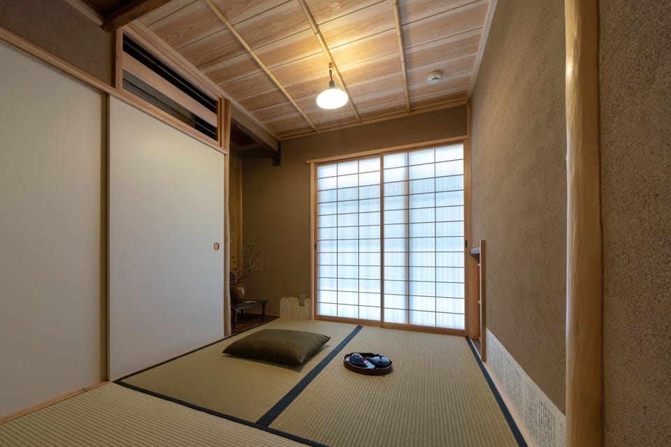 Private Vacation Home | 2 bedrooms, in-room safe, individually decorated, individually furnished