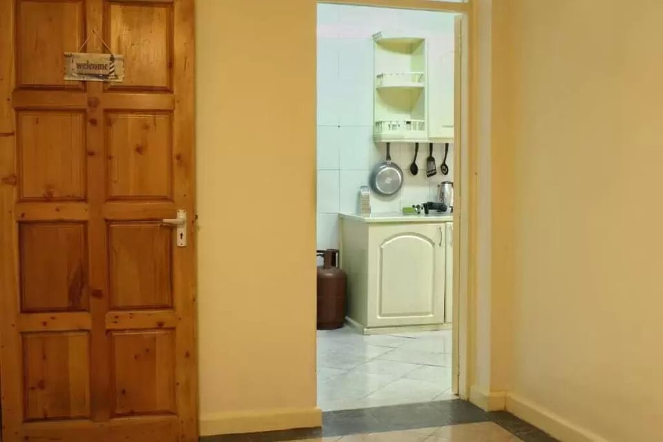 Shower, free toiletries, slippers, towels