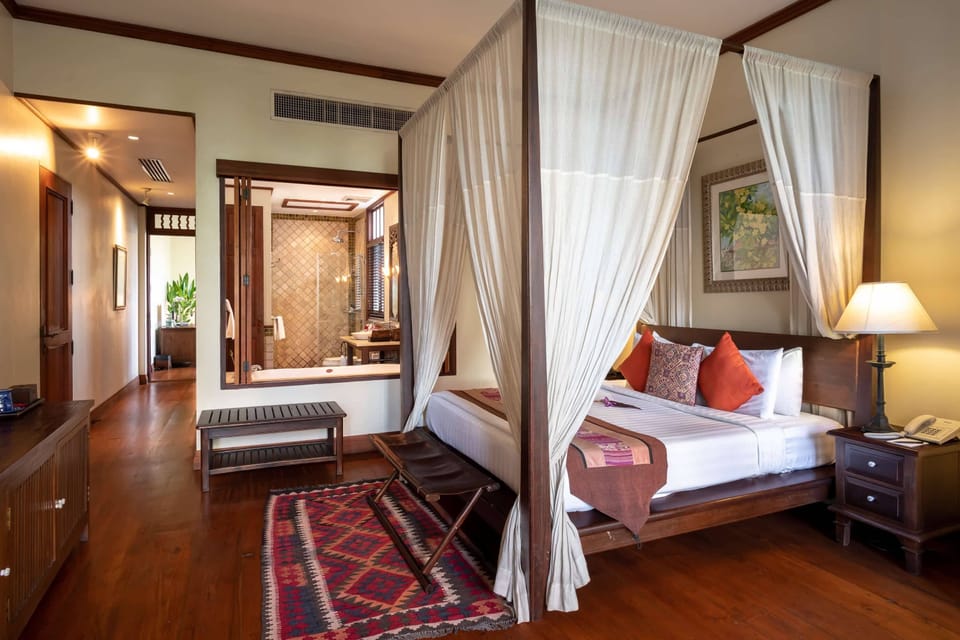 Executive Deluxe | Premium bedding, minibar, in-room safe, individually decorated