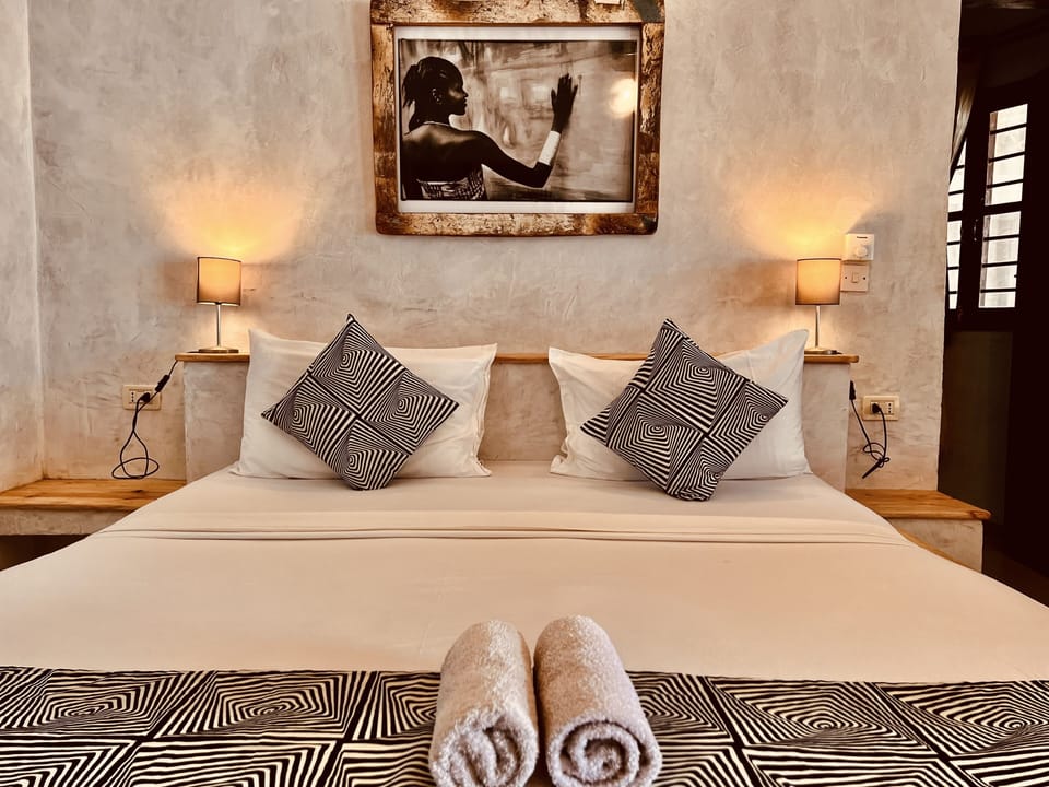 Egyptian cotton sheets, premium bedding, pillowtop beds