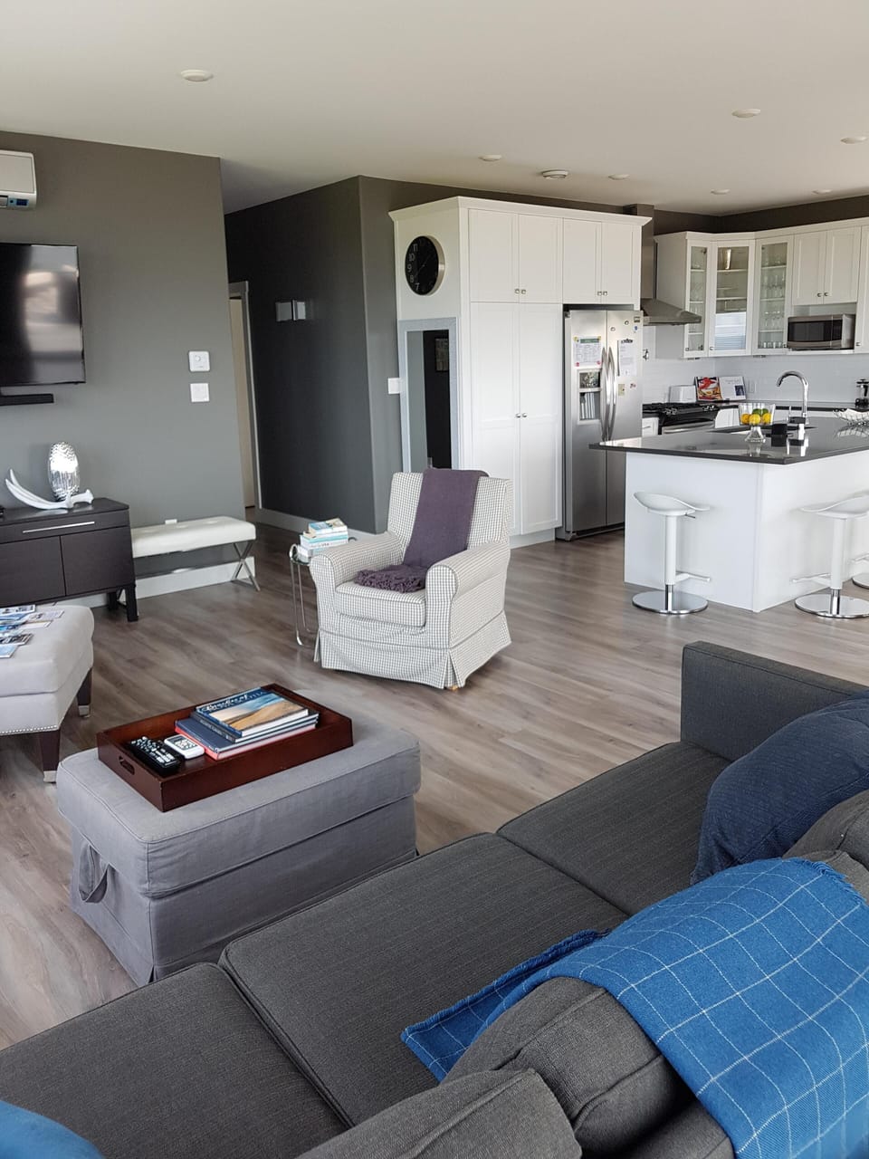 Lots of space to sit back and relax.
