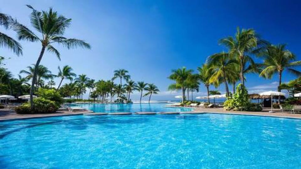 Mayan Beach Club