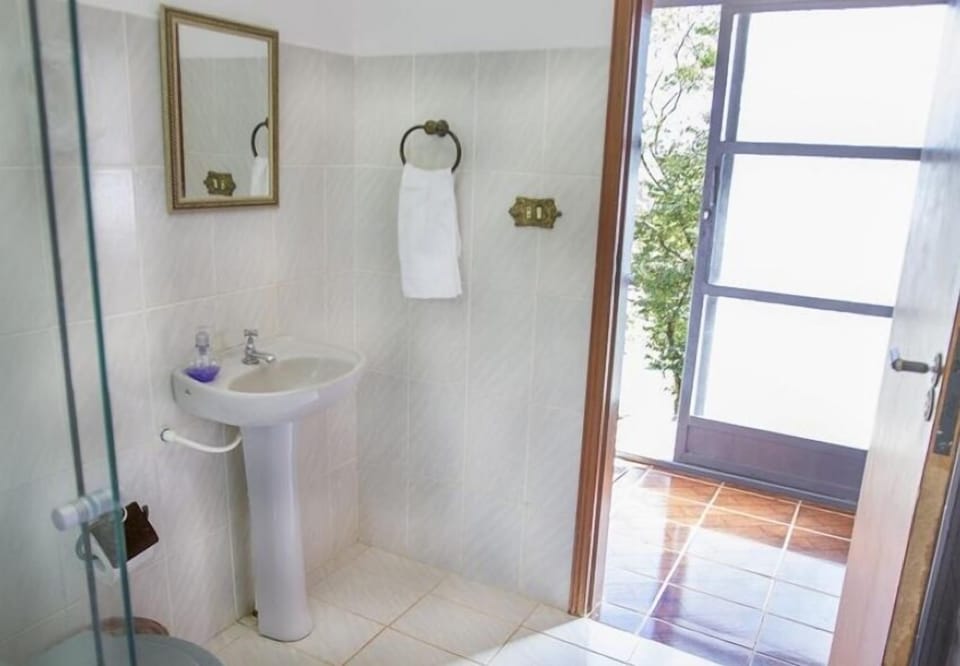 Superior Chalet, Multiple Beds, Non Smoking | Bathroom | Shower, free toiletries, towels