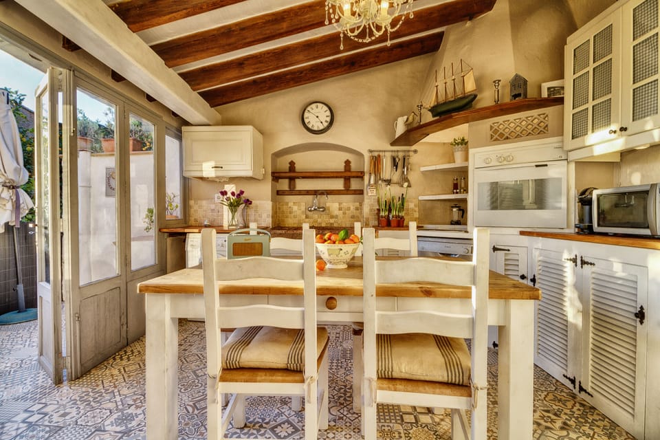 Kitchen with terrace off