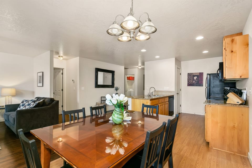 Open-concept kitchen and dining area