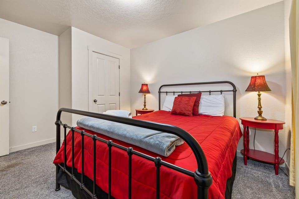 Bedroom #2
