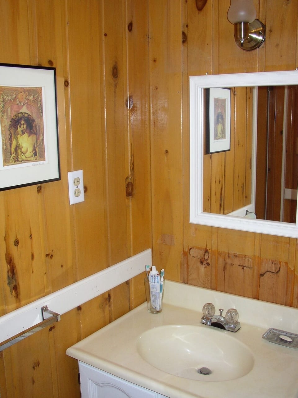 Main floor bathroom