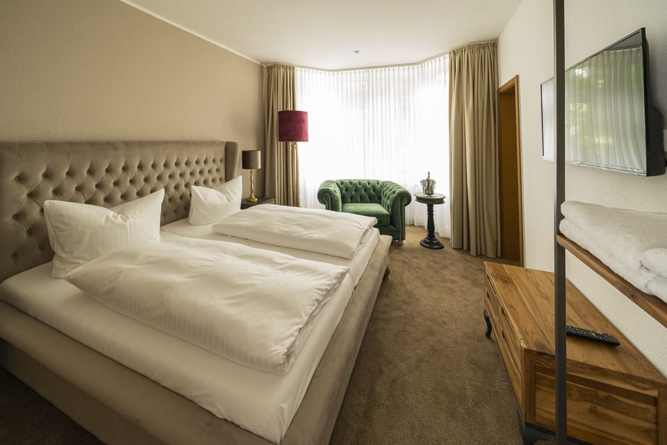 Desk, blackout drapes, free WiFi, bed sheets