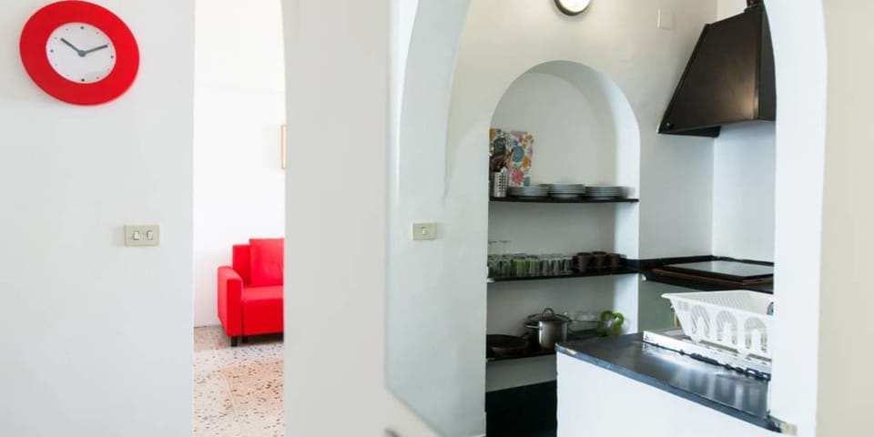 Apartment, 1 Bedroom | Private kitchenette | Fridge, stovetop, cookware/dishes/utensils