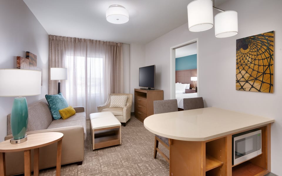 Suite, 1 Bedroom (2 Queen Beds) | Hypo-allergenic bedding, down comforters, in-room safe