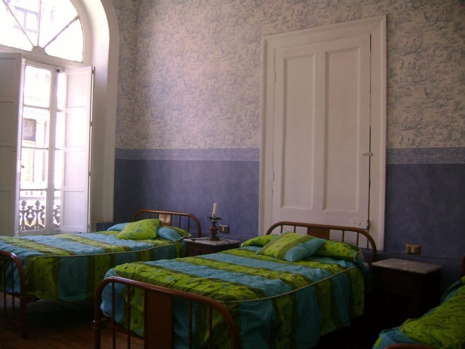 Individually decorated, free WiFi, bed sheets
