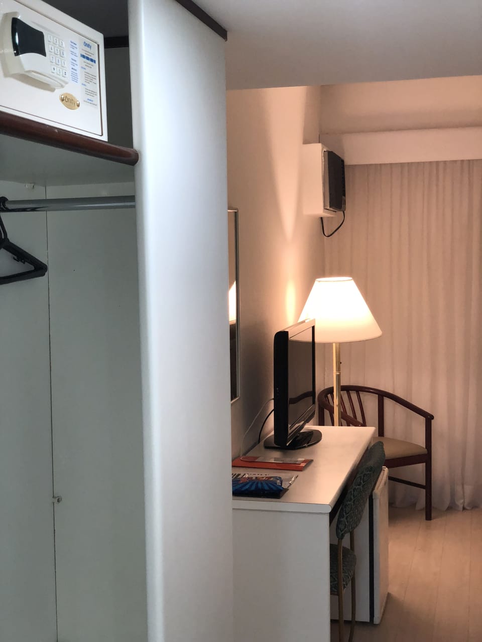 Executive Single Room | Premium bedding, minibar, in-room safe, desk