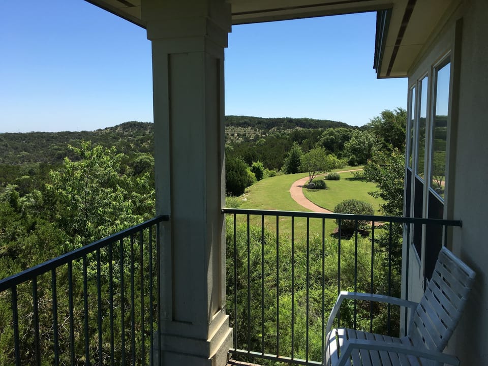 Mountain Star Lodge Hotel in Lakeway